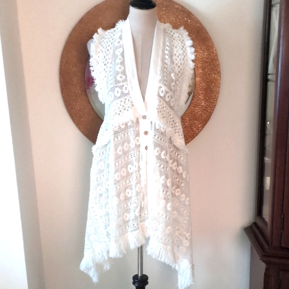 Miss Me White Crochet Fringe Vest